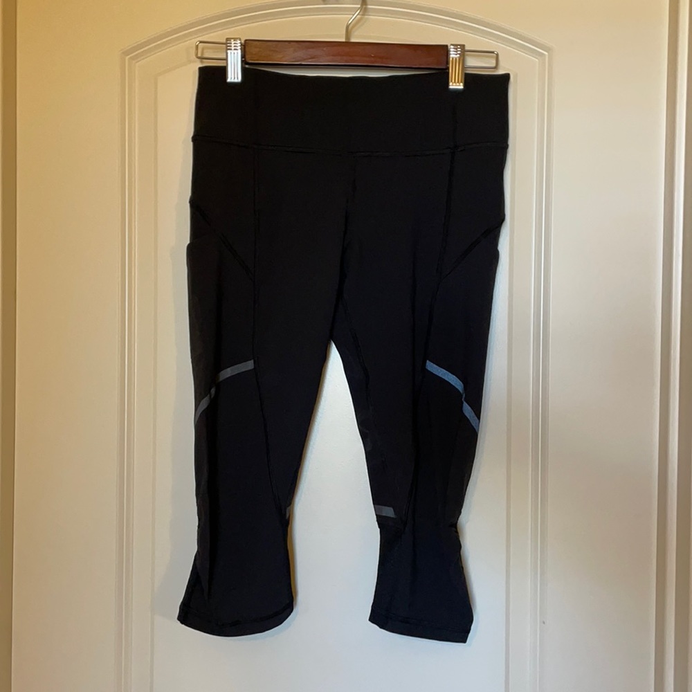 Lululemon Black Crop Leggings Size 6